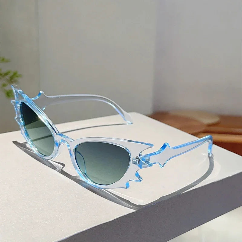 GM LUMIAS Bat Wing Shaped Sunglasses New Fashion Candy Color Decor Shades Trendy Luxury Brand Design Gradient Rave Sun Glasses