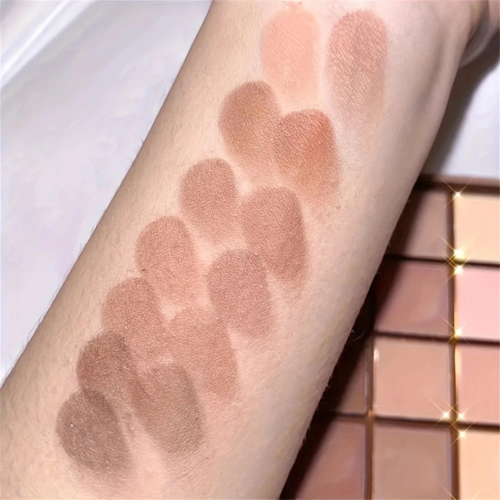 25-Color Eyeshadow Palette - Neutral Gray and Brown Earth Tones, Coffee and Chocolate-Style Shades, Creating a Versatile, Natural to Dramatic Makeup Look