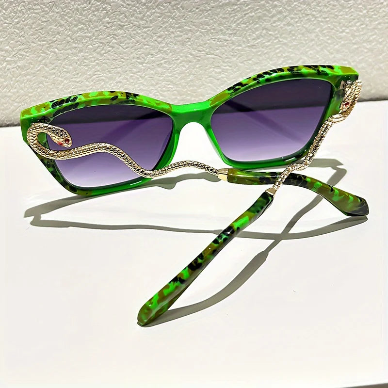 Stylish Decorative Eyewear for Streetwear, Parties, Casual Outfits, Streetwear Eyewear | Cateye Glasses | Waist Chain Detail