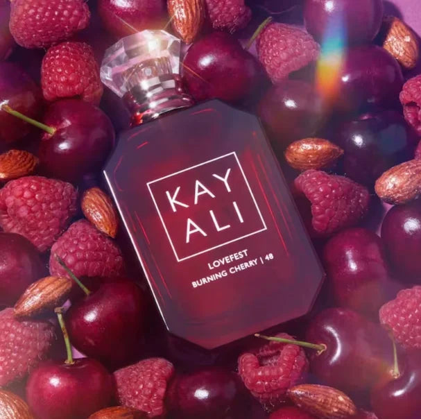 Kayali Yum Grape Purple-red Eau de Toilette (3.5 fluid ounces / 125 ml)