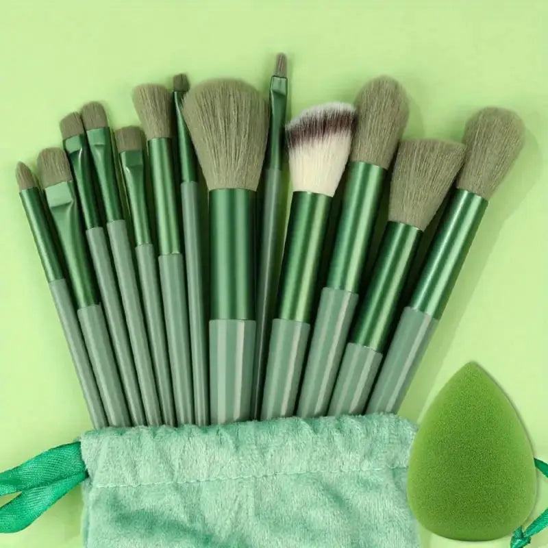 Vegan Makeup Brush Set - Soft Fluffy Kabuki & Blending Brushes for Foundation, Contour & Baking, Cruelty-Free Salon Tools