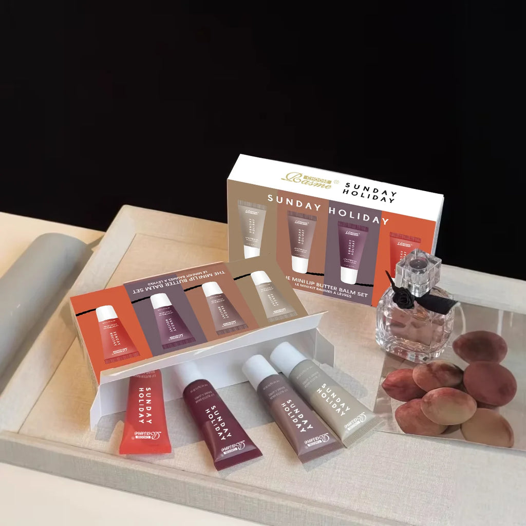 Christmas gift Moisturizing Mirror Lipstick Vanilla Powder Sugar Coffee Cake Smell Lipstick Transparent Oil Makeup Set